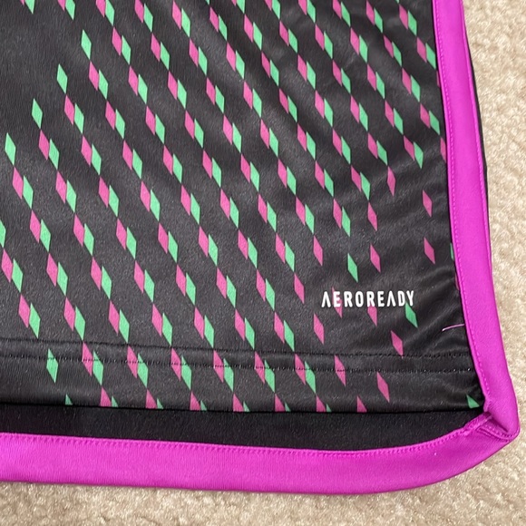 Men's Adidas Davies Bayern Munich Away Jersey 23/24 size L NWT - Picture 5 of 9